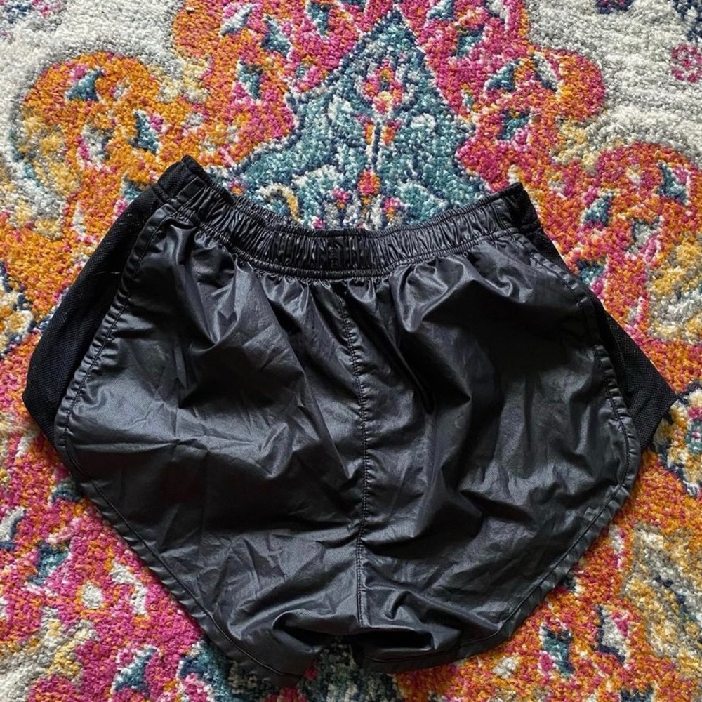 NIKE DRY-FIT SHORTS